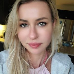 Meet your Posher, Andria